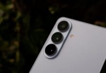 Samsung Galaxy S26 & S26 Plus Review: The Best Flagship for Gen Z Lifestyle