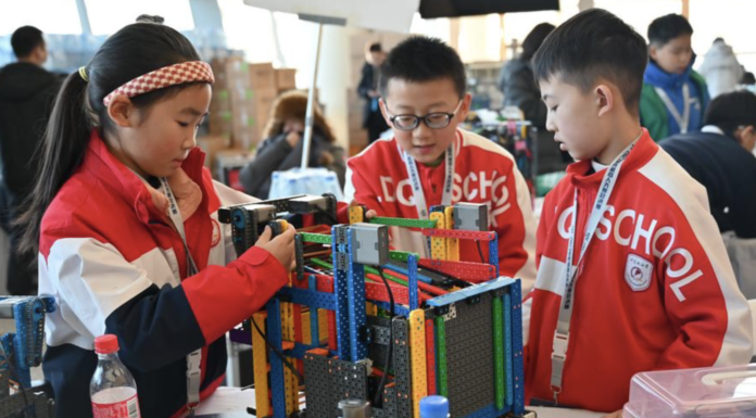 Tech News: The Rise of Robot Schools for Kids in China and What We Can Learn
