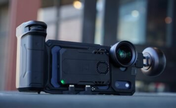 Tilta Khronos for iPhone 17 Pro Max Review: Worth Buying? Tilta Khronos for iPhone 17 Pro Max Review