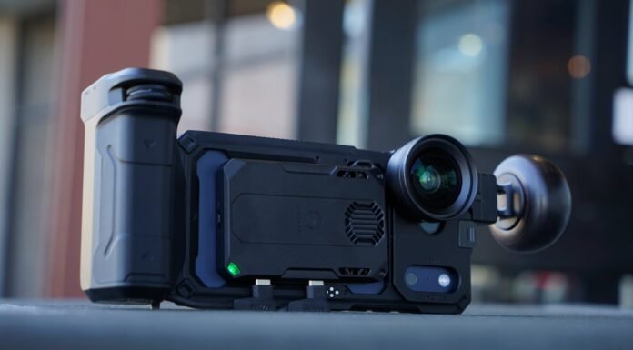 Tilta Khronos for iPhone 17 Pro Max Review: Worth Buying? Tilta Khronos for iPhone 17 Pro Max Review